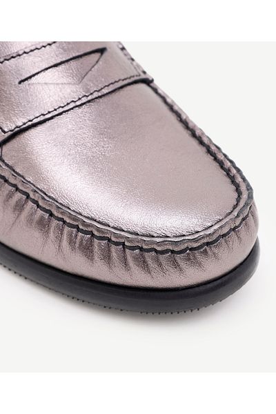 Yargıcı Αρσενικό μαλακό δερμάτινο loafer