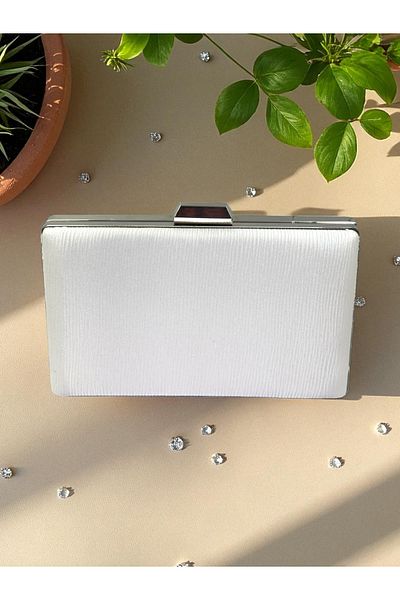Biçanta Culoare Ecru Model Waterway Satin Femei Rochie de Seara Geanta Nunta Logodna Absolutie