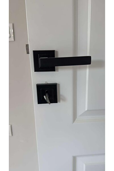 HALL BREATHE Kare siyah kapı kolu seti, 2 adet kol ve 2 alt rozet ile şık tasarım