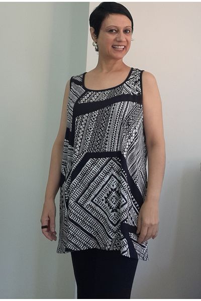 Mertcan Butik Black and White Patterned Combed Viscose T-Shirt with Thick Straps