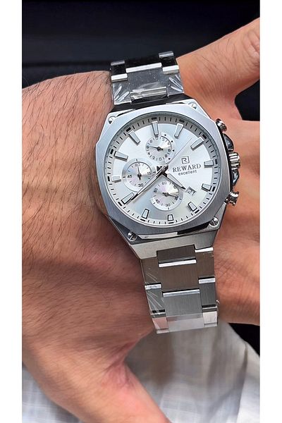 Reward Brand Wristwatch