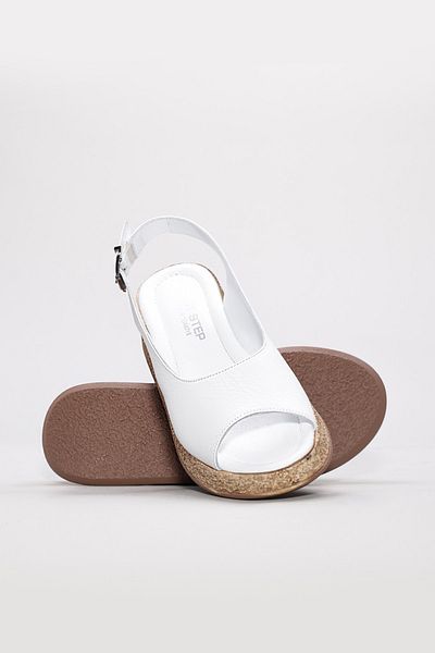 Ayakkabıhane Inside and Outside Genuine Leather White Women's Wedge Heeled Sandals Ah0822726115424