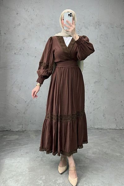 Tesettür Diyarı Women's Cotton Guipure Detailed Belted Double Suit