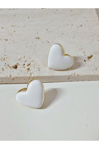 mos&more White Enamel Curved Heart Earrings