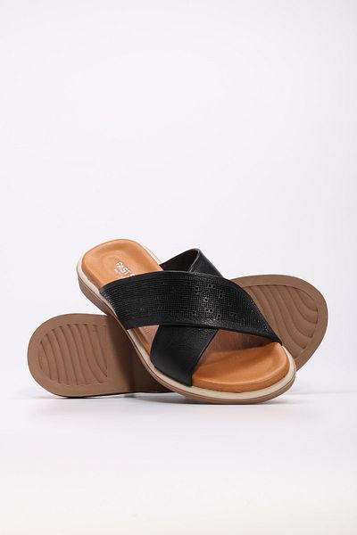 Ayakkabıhane Inside and Outside Genuine Leather Black Cross Women's Flat Slippers Ah089722611306