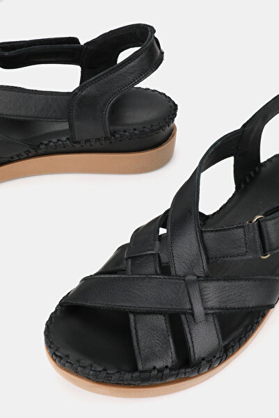 TUNAELLİ Women's Black Genuine Leather 35-41-42 Number Strapped Flat Wedge Heels Side Open Sandals