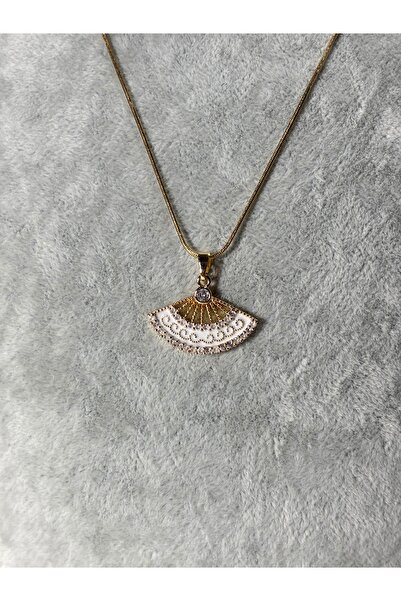 Uzak Işıklar Çelik Kolye Yelpaze Zirkon Taşlı Gold Beyaz Zemin