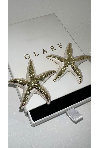GLARE JEWELRY Gold Detailed Mother of Pearl Stainless Steel Earrings in Starfish Model