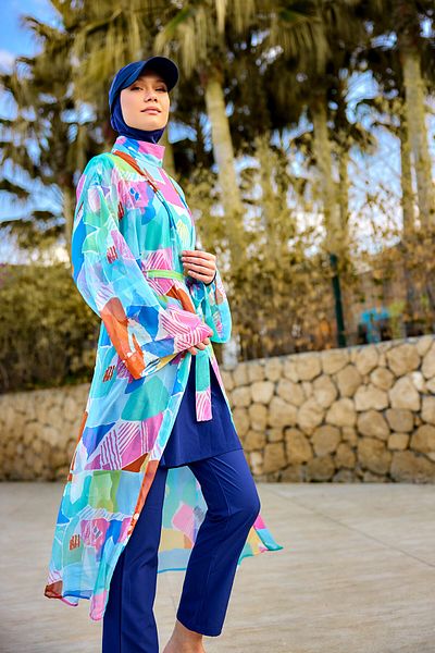 Marina Black Kimono – Hijab Beach Outerwear |   Light, Modern and Belted Summer Pareo P2506