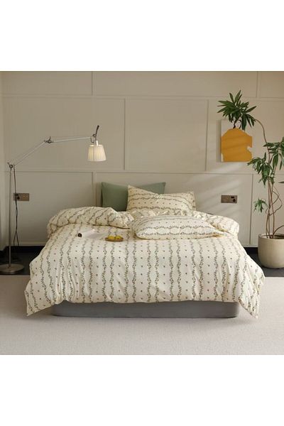 Pucioasa 100% cotton bed linen with elastic, floral branches