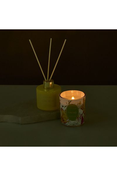 Lifestyle Floral Fantasy Orchid Reed Diffuser and Candle Gift Set
