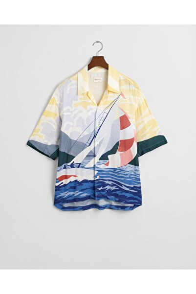 Gant Relaxed Fit Sailing Scene Short Sleeve Shirt
