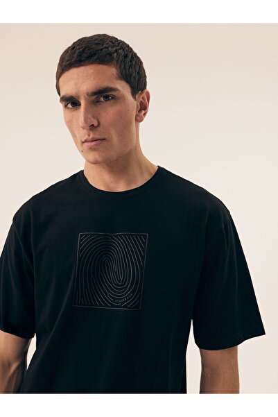 Henderson Soft cotton men's pajama with round neck and loose fit from Shirt & Shorts | Outbox