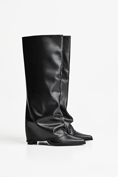 Bershka Topuklu pantolon çizmesi