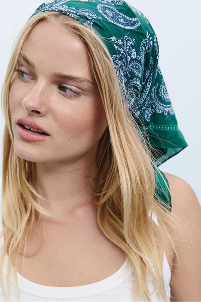 Stradivarius Printed scarf