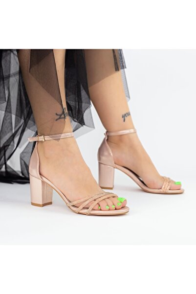 mei Γυναικεία Σανδάλια με Χοντρά Τακούνια 2RG13 Σαμπανιζέ |