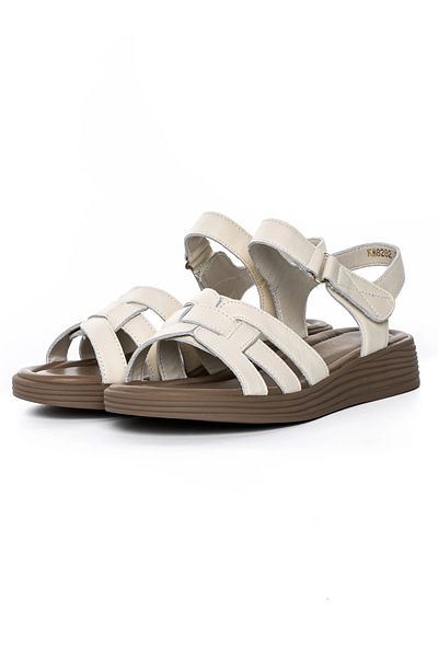 FORMAZIONE Women's Sandals with Low Sole KM8282 Cream |