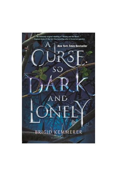 Bloomsbury A Curse So Dark and Lonely