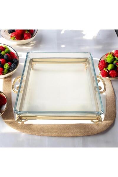 partridge store Square Glass Presentation Plate with Metal Legs 28 cm