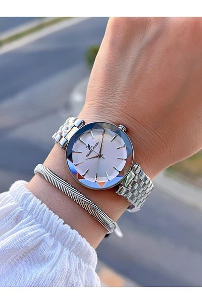 Daniel Klein Women's Wrist Watch+Wristband V92601.1 with Special Cut Glass 3 Atm Water Resistant 2 Years Warranty