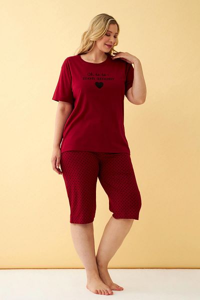 Akbeniz Women's Burgundy Heart Patterned Plus Size Capri Pajama Set