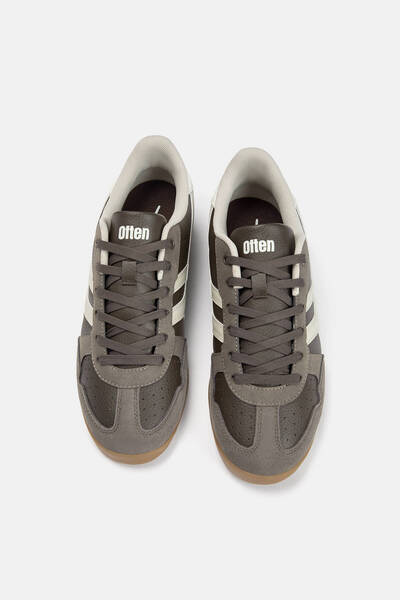 Pull & Bear Retro çok parçalı spor ayakkabı