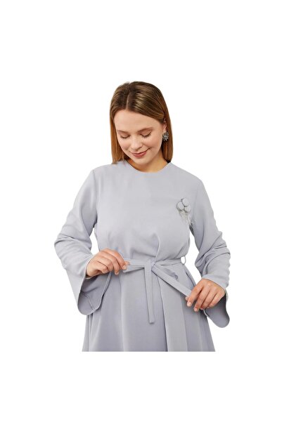 Levidor Double Suit with Embroidery Detail