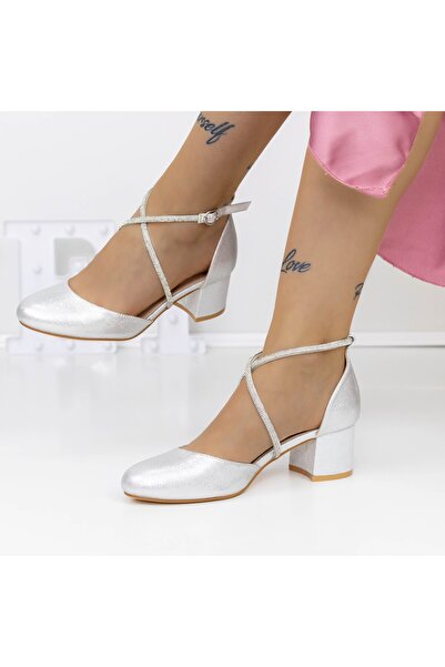 mei Обувки с дебел ток 2YXD62 Сребърни