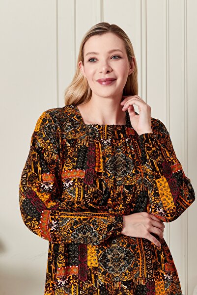 Ferace Kadın Büyük Beden Osmnalı Etnik Desen Elbise