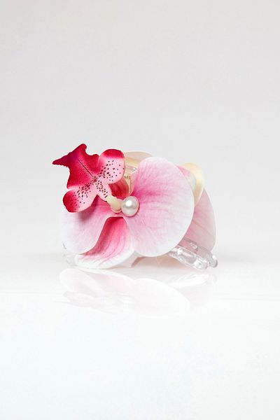 Fulla Moda Orchid Flower Latch Buckle