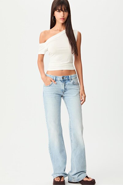 Stradivarius Çan Paça Düşük Bel Kot Pantolon