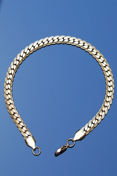 Rua Jewelry Steel Gourmet Crush Pattern Bracelet 7 mm Gold Color |   Non-Blackening, Unisex, 2 Years Warranty