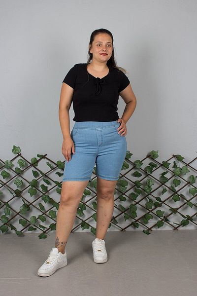 Truva XXL Plus Size High Waist Light Blue Denim Shorts – Comfortable Fit, Stylish and Modern Design