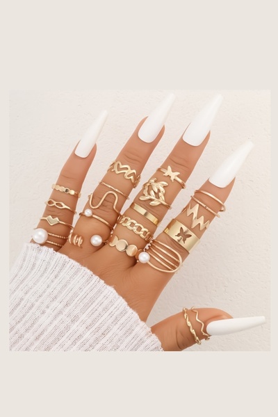 Chiccy Gold Pearl Ring Set