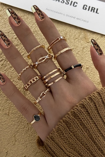 Chiccy Gold Multiple Ring Set