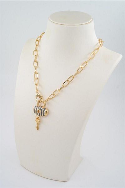 By Zeyna Aksesuar Women's Special Design Bag and Lock Figured Enamel Necklace