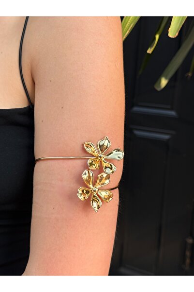 luxyansımalar بازو أنيق بتفاصيل زهرية