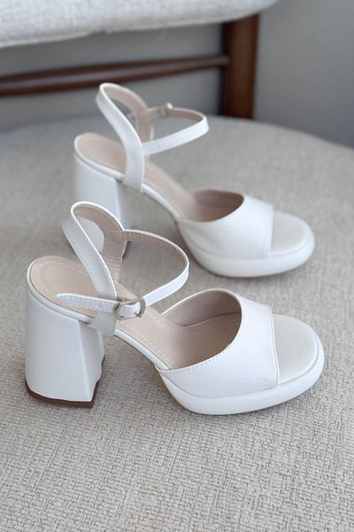 GOFFSHOES Women's Andre Platform Heeled Shoes - White