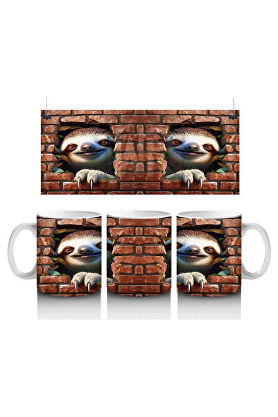 Wisdom Rain حيوان الكسلان يبتسم أمام جدار من الطوب - كوب قهوة مطبوع