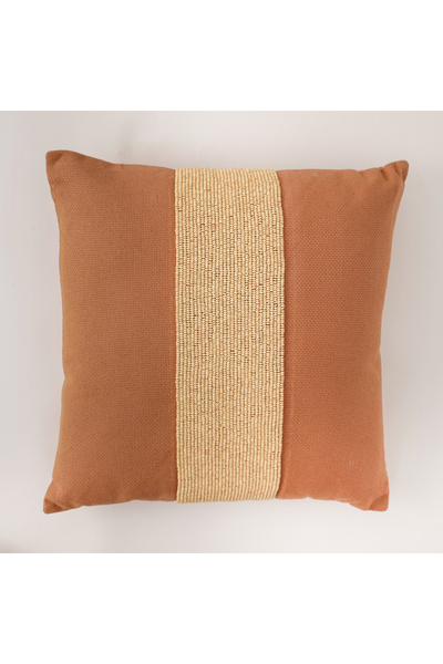 Boutique Blanche وسادة قطنية مزخرفة يدويًا، لون بني