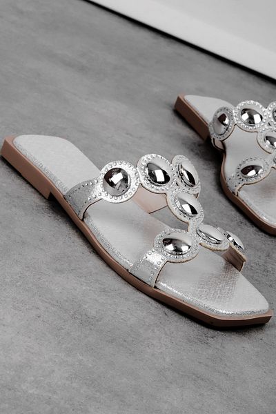 Lal Shoes & Bags Marone Women's Round Metal and Stone Detailed Banded Slippers-Grey