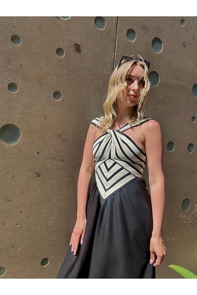 Moda Palmiss Women's Black-White Patterned Shoulder Tie Detailed Long Dress
