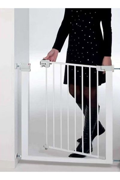 rexa Easy Close Metal Safety Gate – White, 75×4.5 cm
