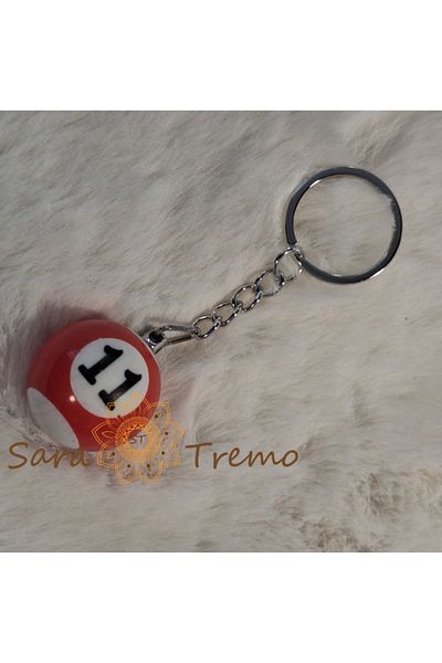 saratremo Billiard Ball Keychain