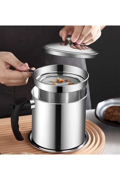 mastergold 1.6L Stainless Steel Oil Filter Pot with Fine Mesh Strainer Oil Storage Container with Lid Dust Proo
