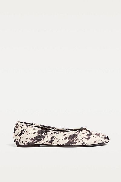 Stradivarius Animal print ballet flats