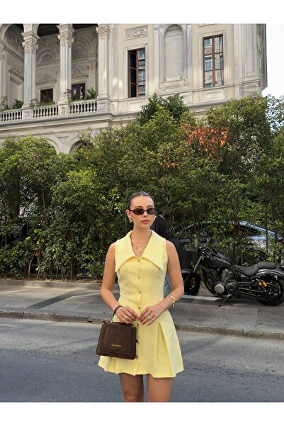 Melike Bakar Boutique Candy Gold Düğmeli Elbise