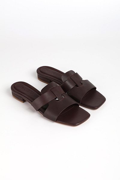 Haşema Papuci de damă din piele maro 9760