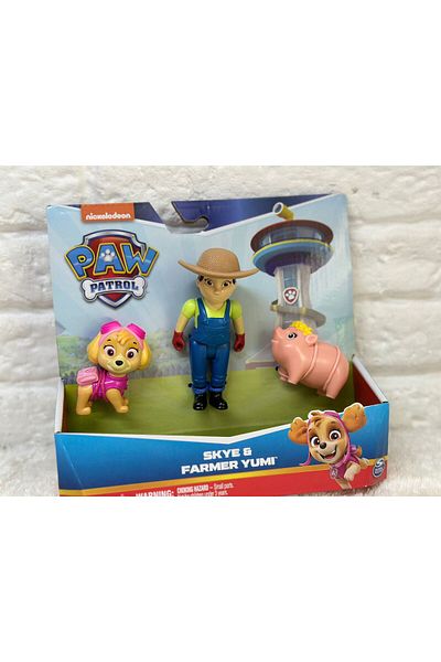 PAW PATROL Puppy Hero Figure Set Skey and Farmer Yumi