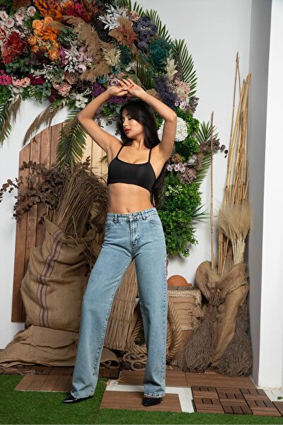 Butik Kadın Giyim Boyfriend Kalıp Jeans